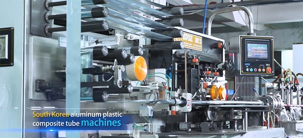 Gluing machine Gluing machine