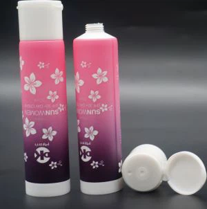 Plasttoru koos flip-top korgiga